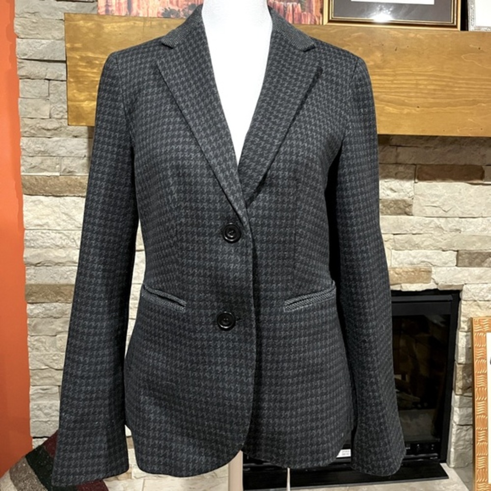 Talbots Stretch  Gray Houndstooth Blazer Size Small